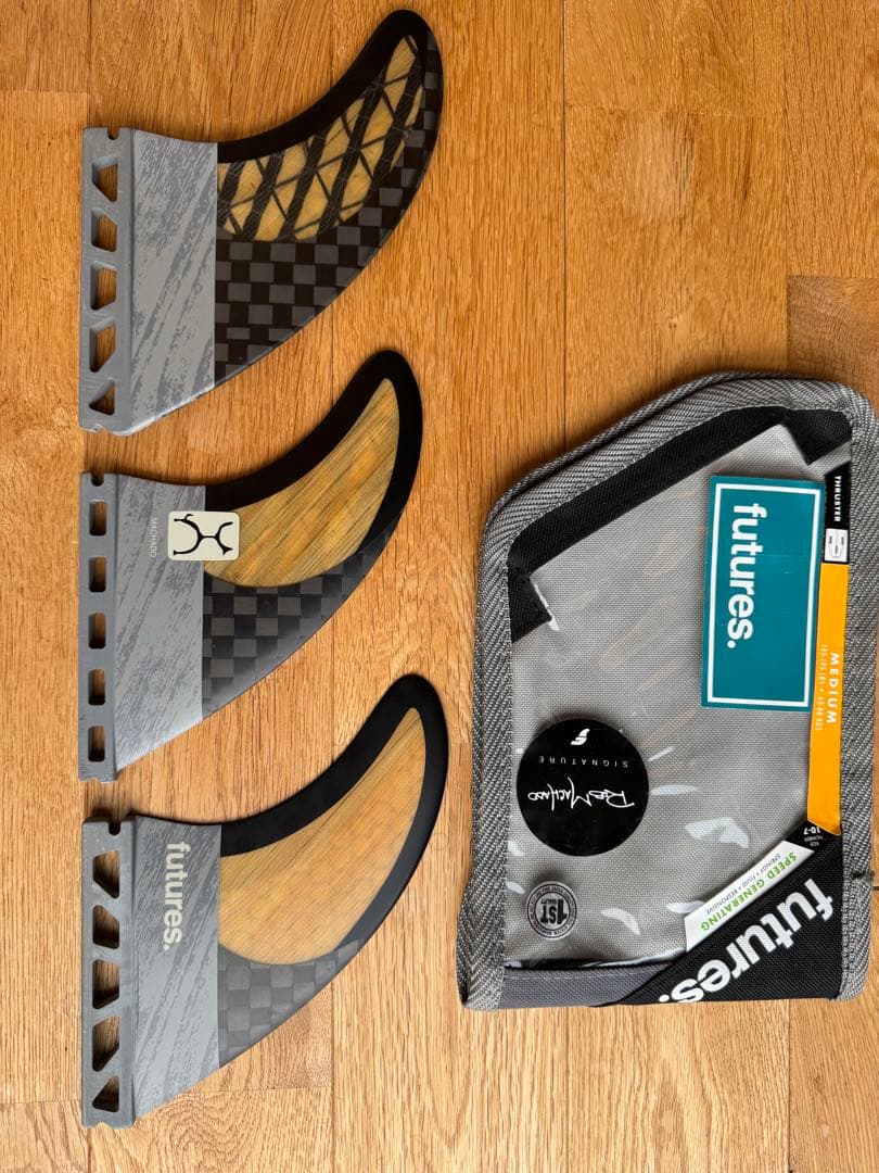 futures Rob Machado Signature フィン 3本セット