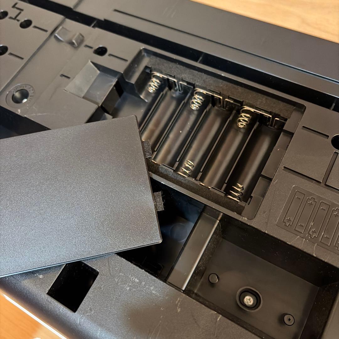 YAMAHA ヤマハ　電子ピアノ　piaggero NP-12 白　ホワイト