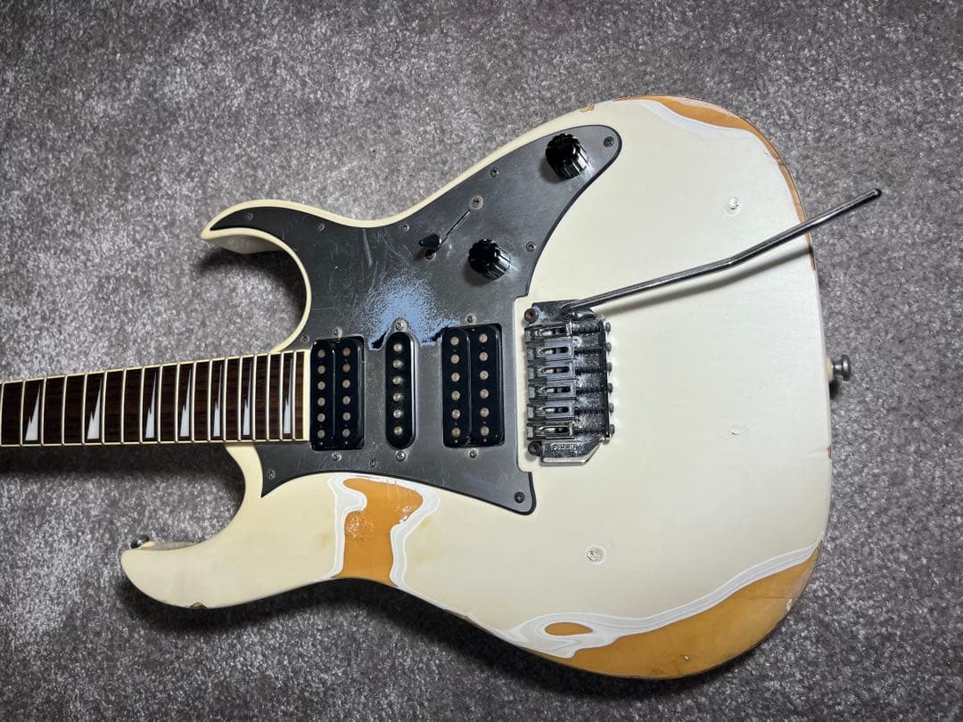 Ibanez RGシリーズ ホワイトエレキギター