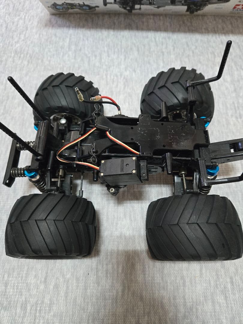 夏休み限定値引きいずれ戻します❕gf01 ランドクルーザー　タミヤ