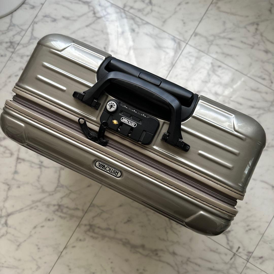 RIMOWA/リモワ製の2輪サルサ ビジネストロリー シャンパンゴールド 25L