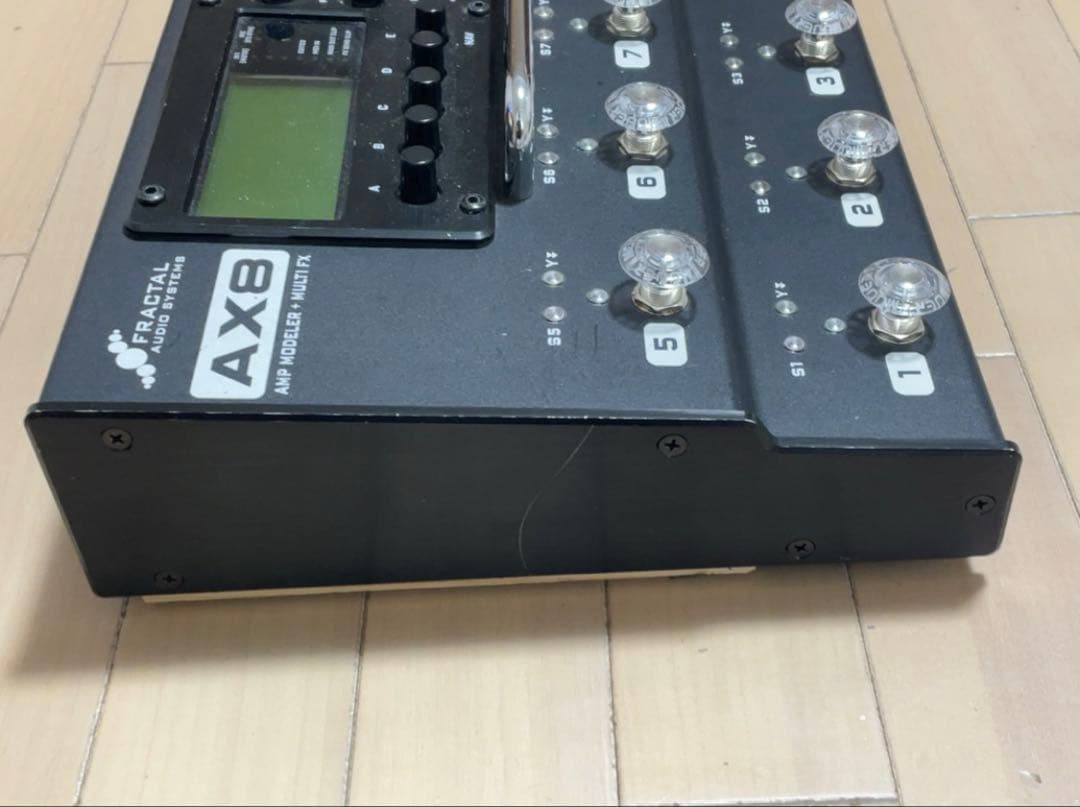 フラクタルオーディオ　AX8
