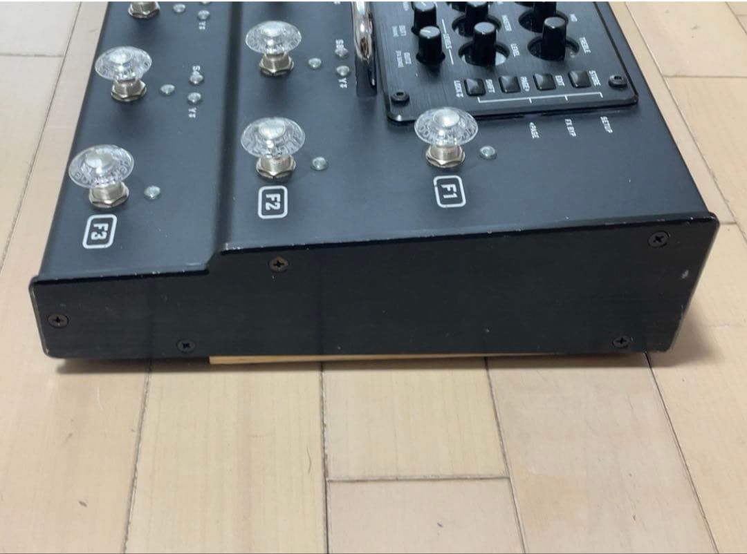 フラクタルオーディオ　AX8