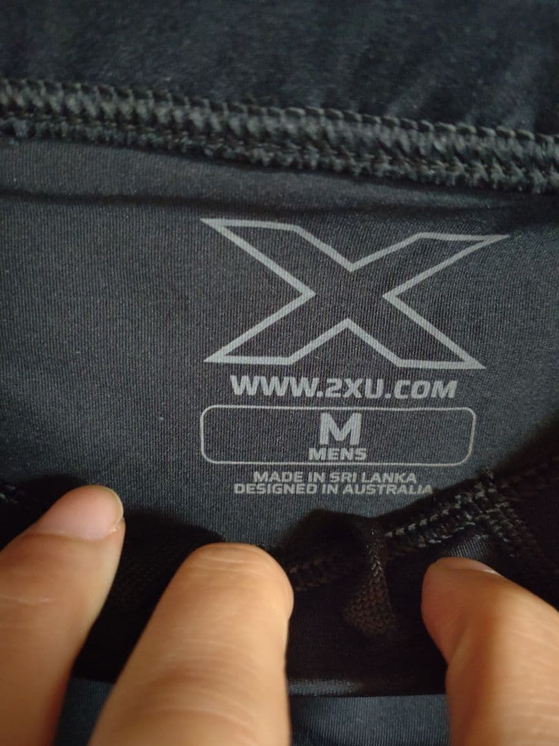 新品未使用！ツータイムズユー2XU　ランニングハーフタイツ　Ｍサイズ　東京　大阪