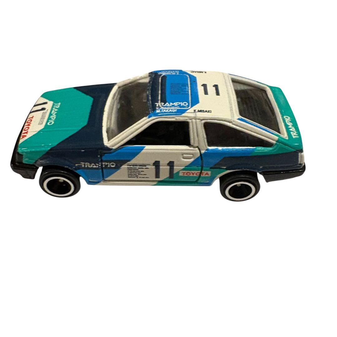 絶版　アイアイアド特注　トミカ AE86レビン ADVAN&TRAMPIO