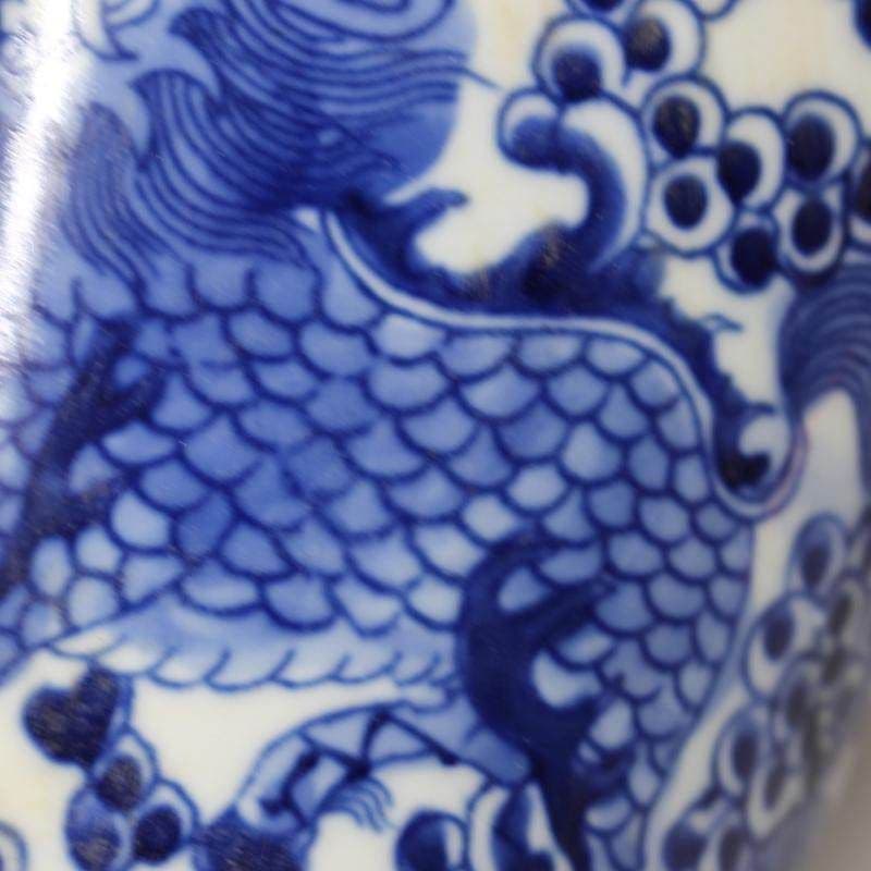 青花着花麒麟紋将軍壺 景徳鎮 陶磁器 装飾品 現代工芸品 美術品 置物