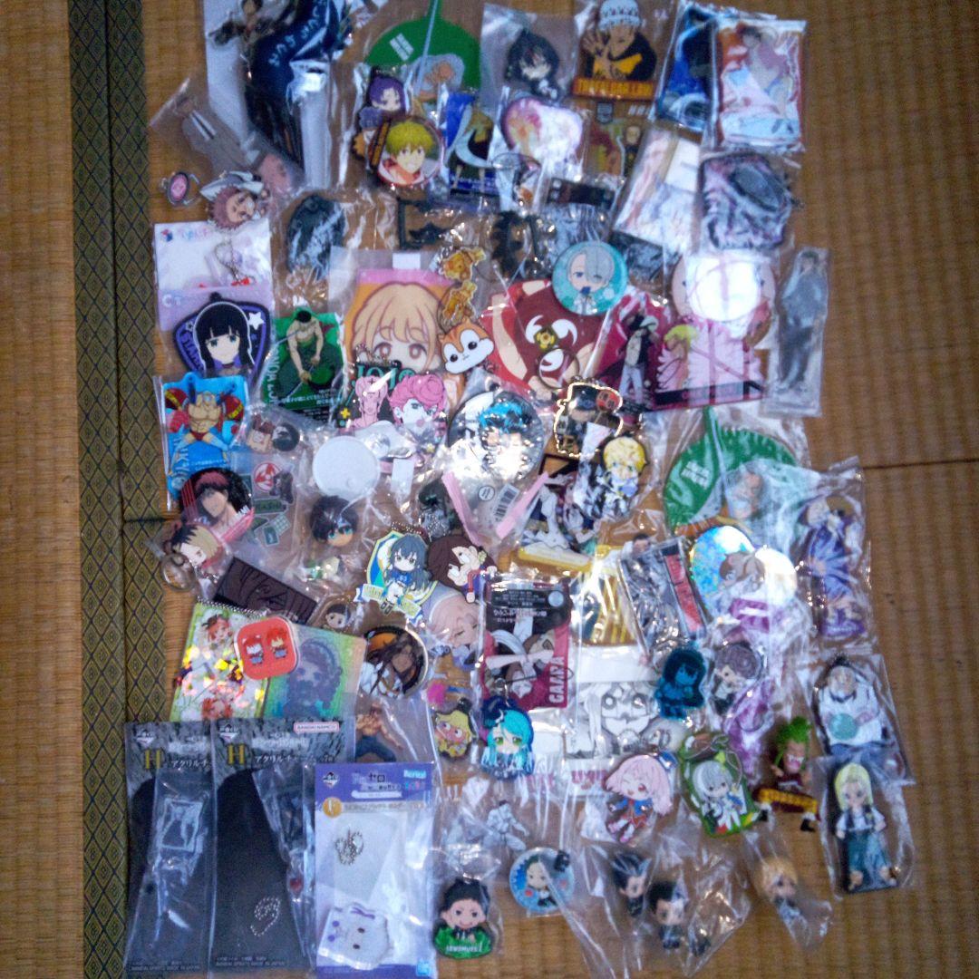 ノンジャンル　まとめ売り　約600点　アニメ　グッズ　大量　美少女　③