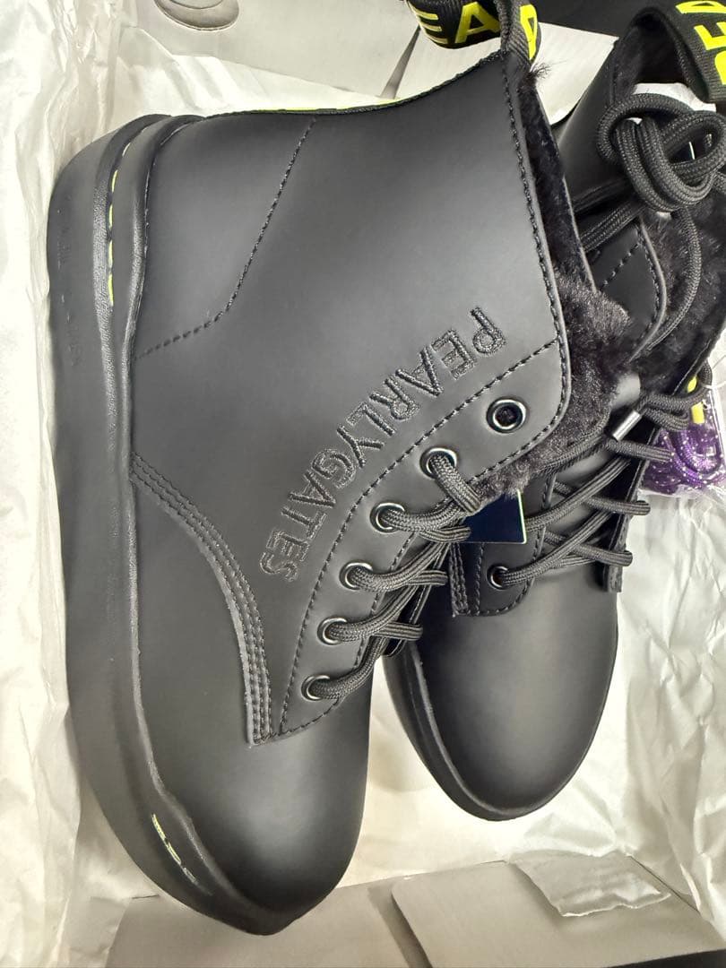 定価の半額以下‼PEARLY GATES ブラックブーツ