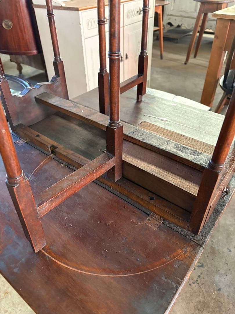 バタフライテーブル/マホガニー