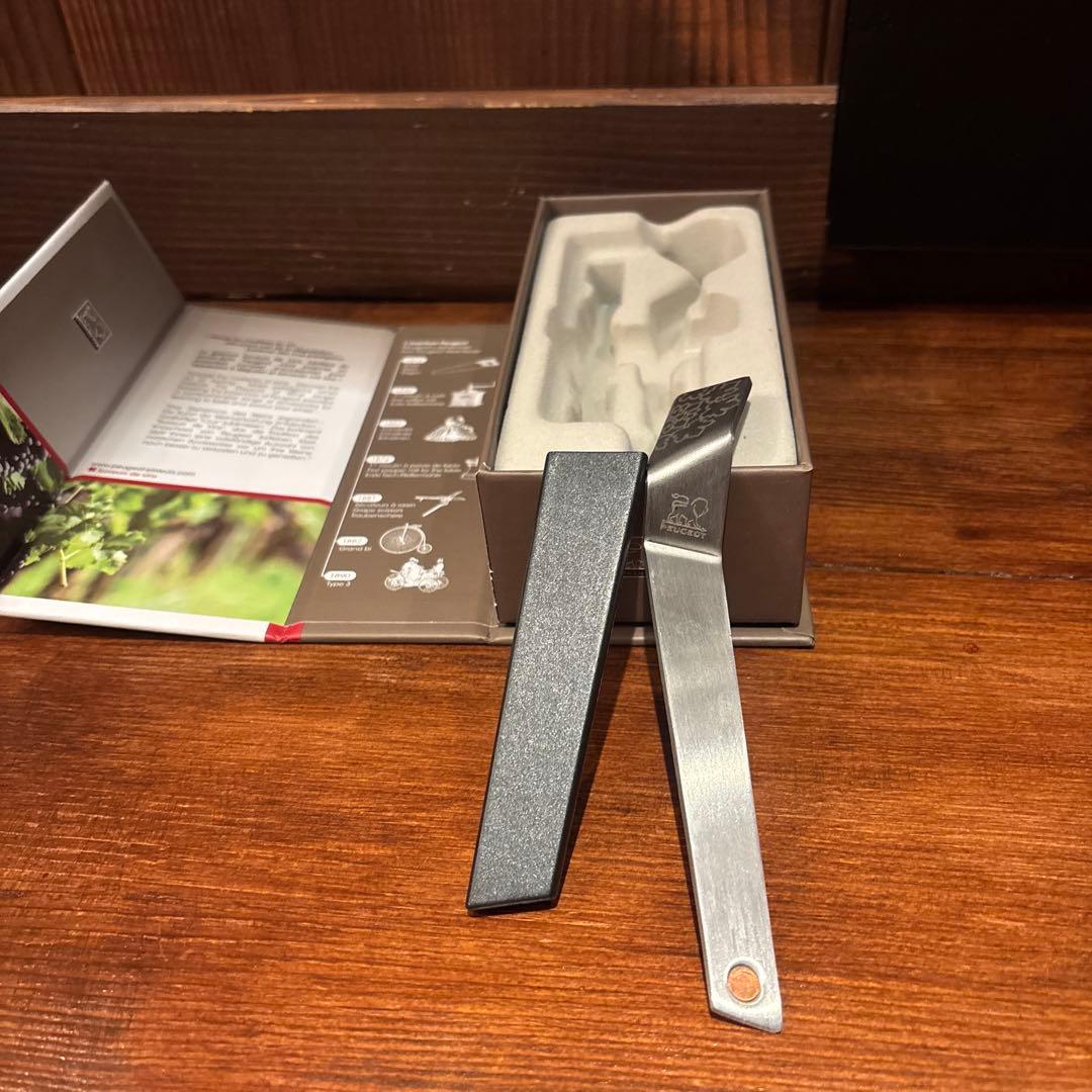 クレデュヴァン　トラベル