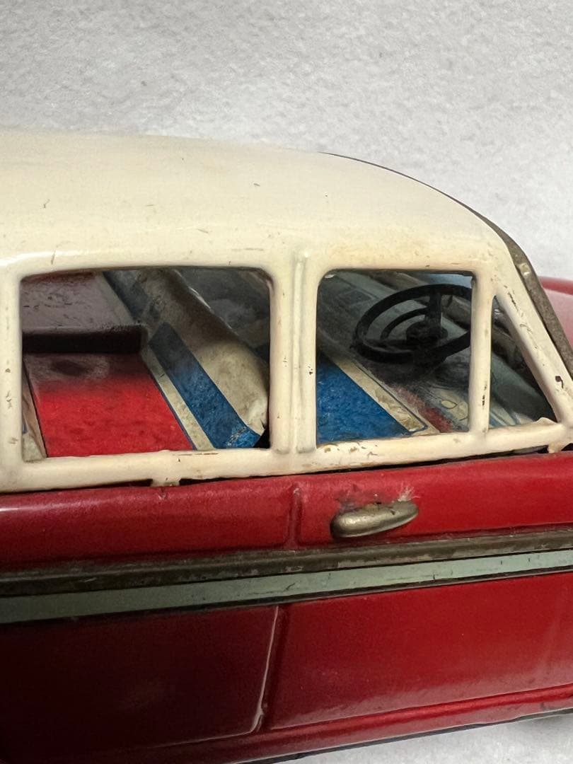 昭和レトロ初代プリンススカイライン　赤色　ブリキ BANDAIバンダイ