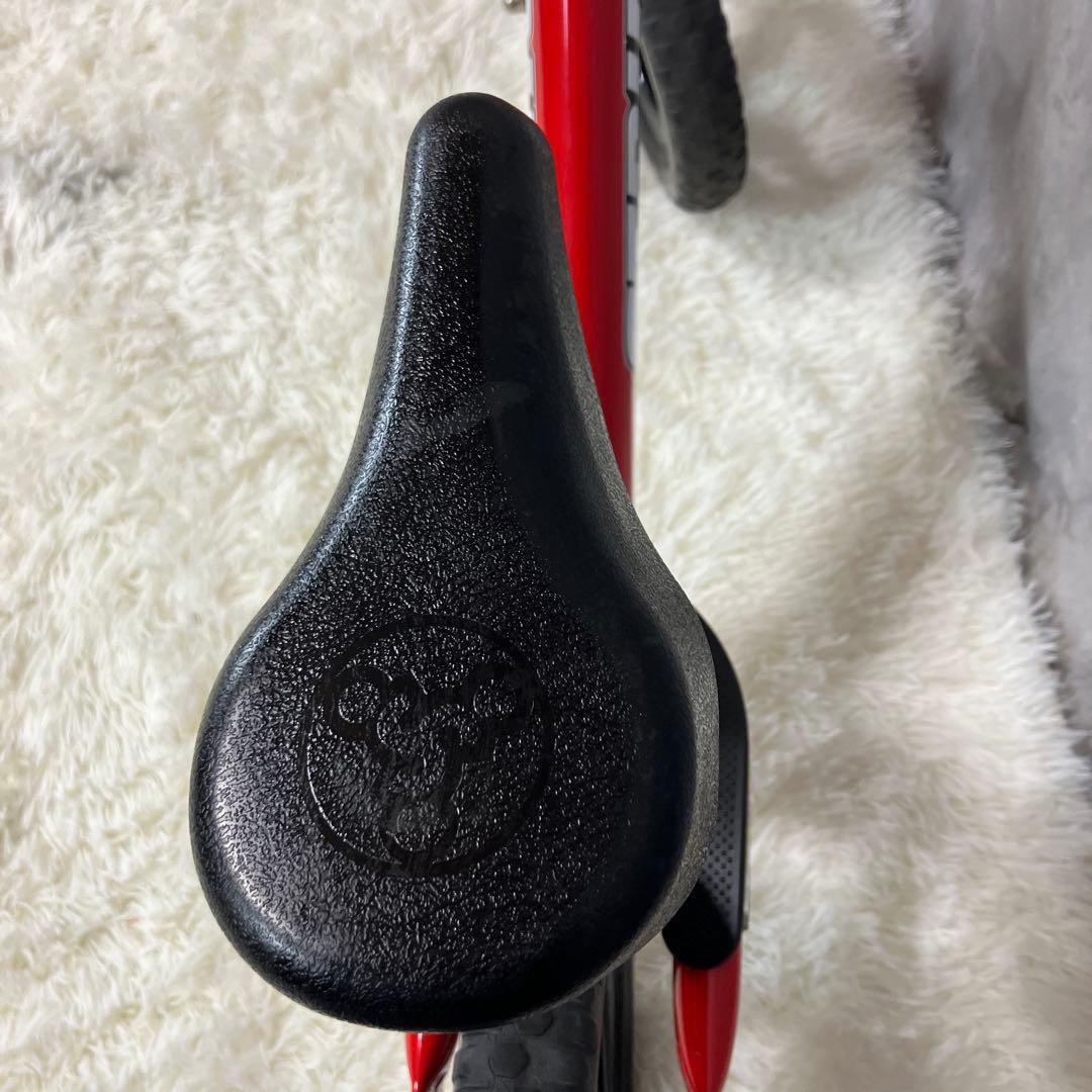 【未使用級】STRIDER SPORTS 12 ストライダー 赤　レッド