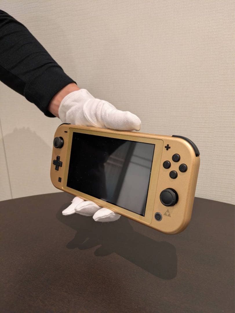 Nintendo Switch Lite ハイラルエディション