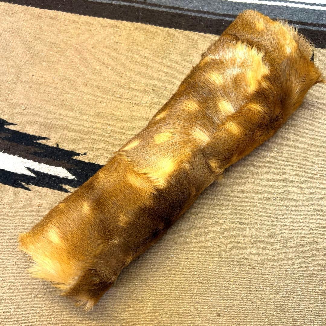 【裏地付】　ホエジカ尻あて　腰皮　鹿毛皮敷物　　スキー　登山　山菜　釣り　マタギ