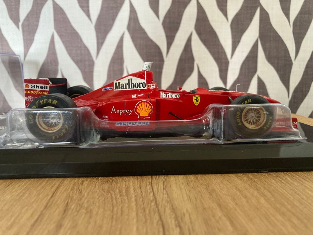 日本未発売　フェラーリF310B マルボロ仕様　ビッグスケールF1コレクション