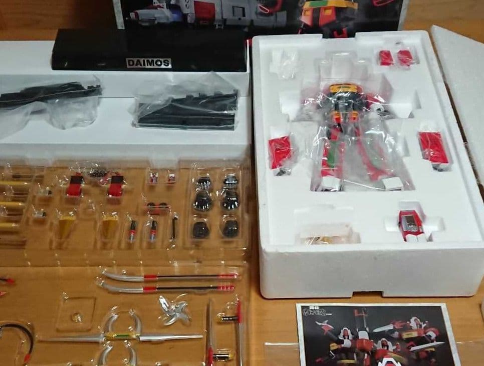 バンダイ　超合金魂GX-43 闘将ダイモス 変形合体精密モデル　中古品　１つ