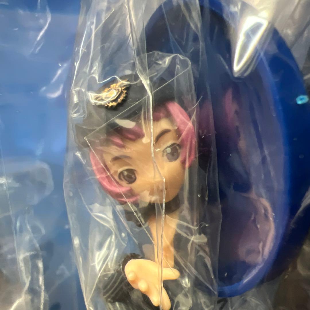 ANA ユニフォームコレクション　2種類　フィギュア　10体