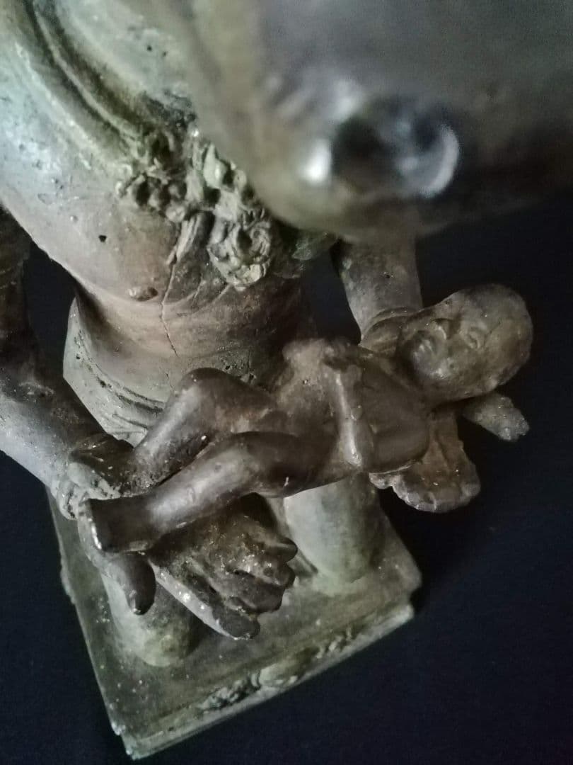 逸品　青銅牛神供犧子像　仏教　インド　中国　チベット　牛頭　 ガジュラーホ寺院群