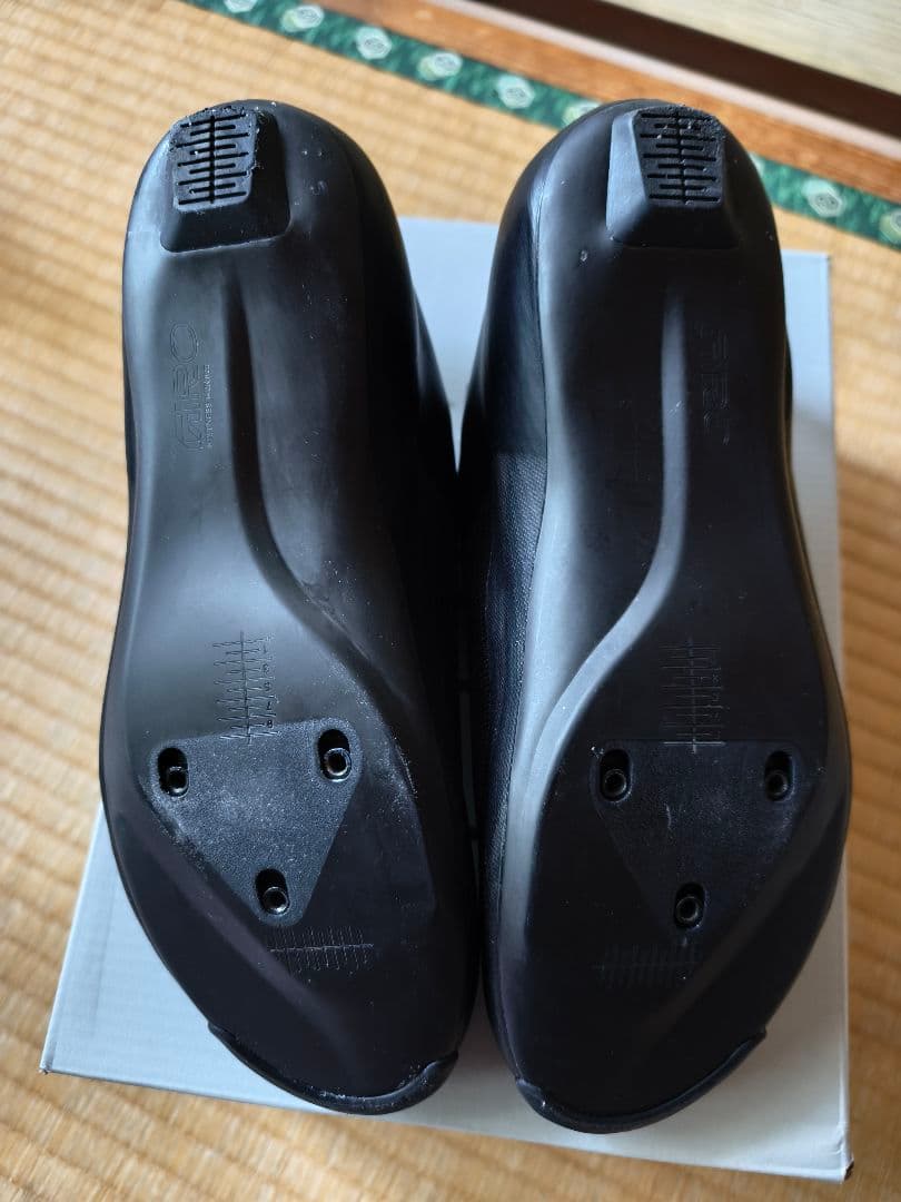 GIRO　IMPERIAL II EU 39 ジロ　インペリアル２　一度のみ使用