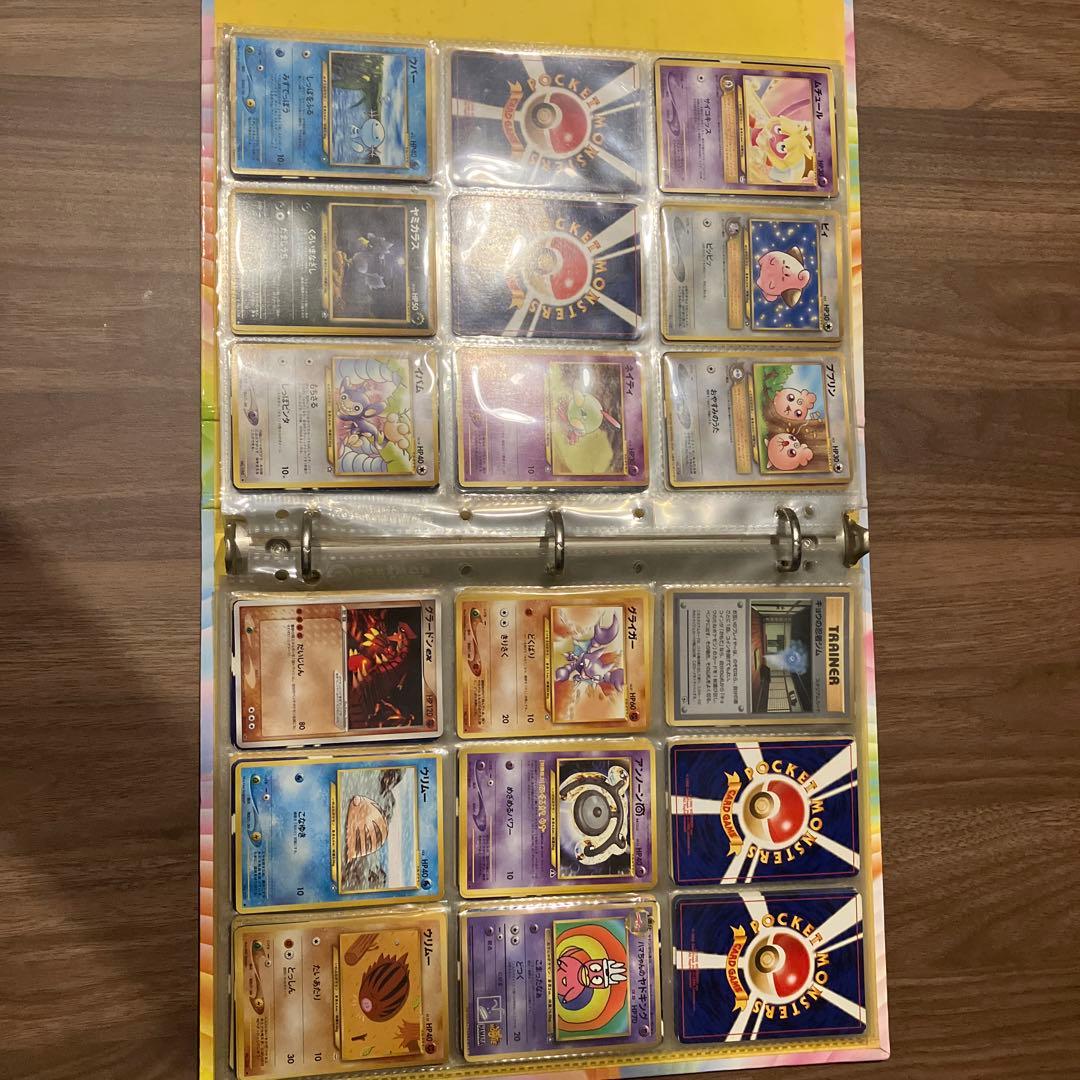 限定値下げ　まとめ売り　ポケモンカード　クリアファイル+カードセット　引退品