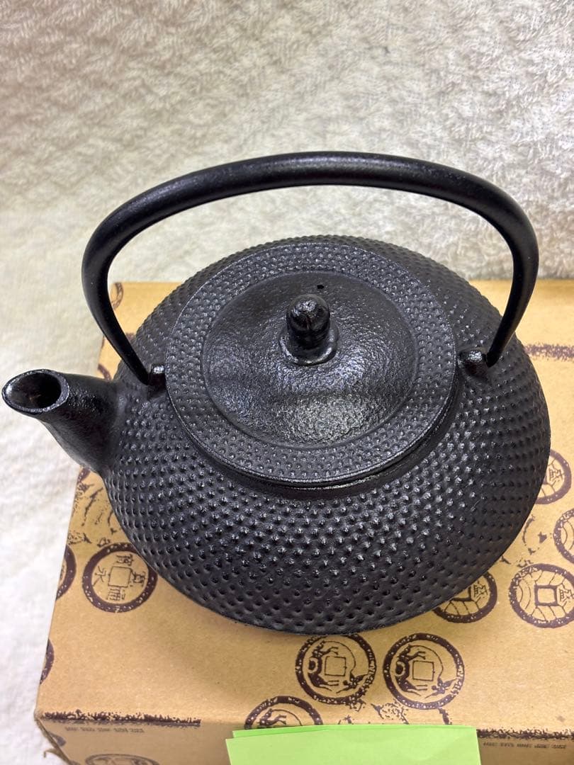 新品　南部鉄器　鉄製急須 黒 ステンレスフィルター付き