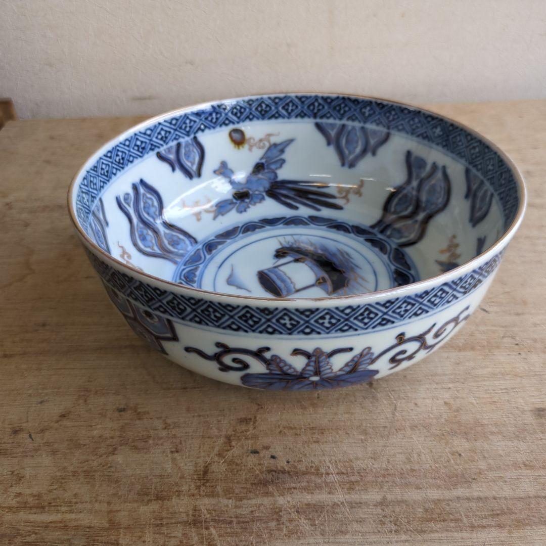 骨董 伊万里 古伊万里 鉢 盛鉢 染め付け 南蛮船 器 陶器 中サイズ