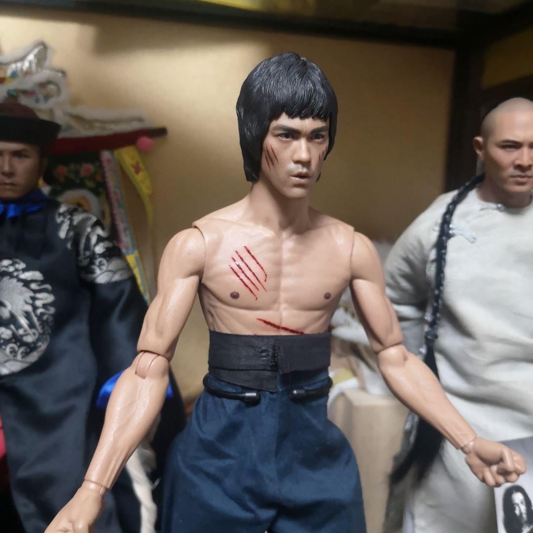 ブルース・リー　ムービーマスターピース ＤＸ　燃えよドラゴン通常版　ホットトイズ