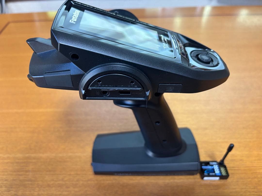 フタバ　4PM PLUS 送受信機セット