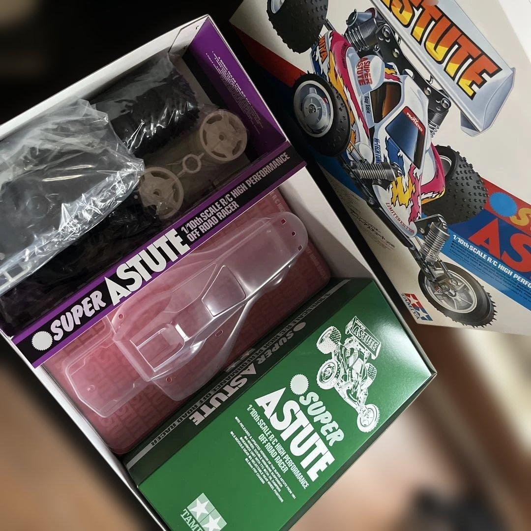 TAMIYA SUPER ASTUTE 1/10 未組立キット