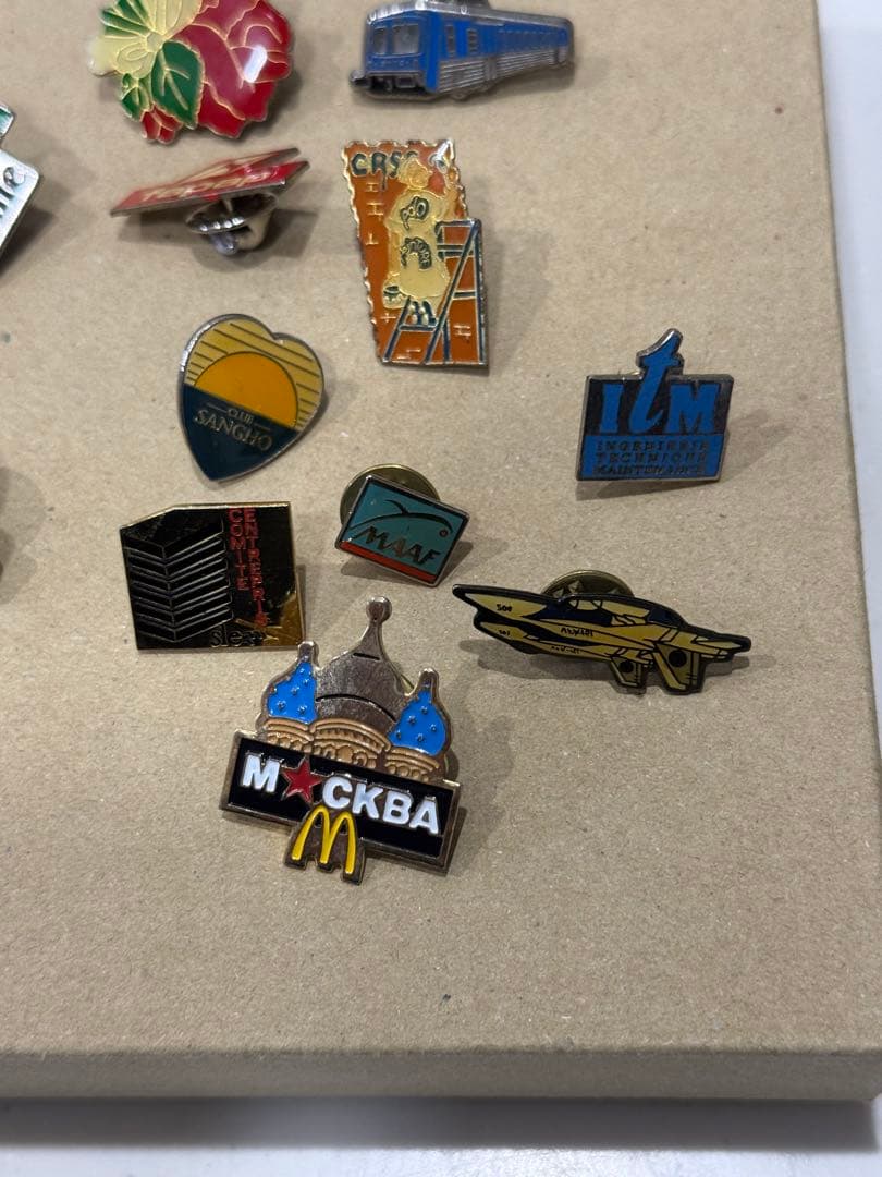レトロ　ピンバッジ　ピンズ　マック　オリンピック　等　まとめ売り　フランス雑貨？