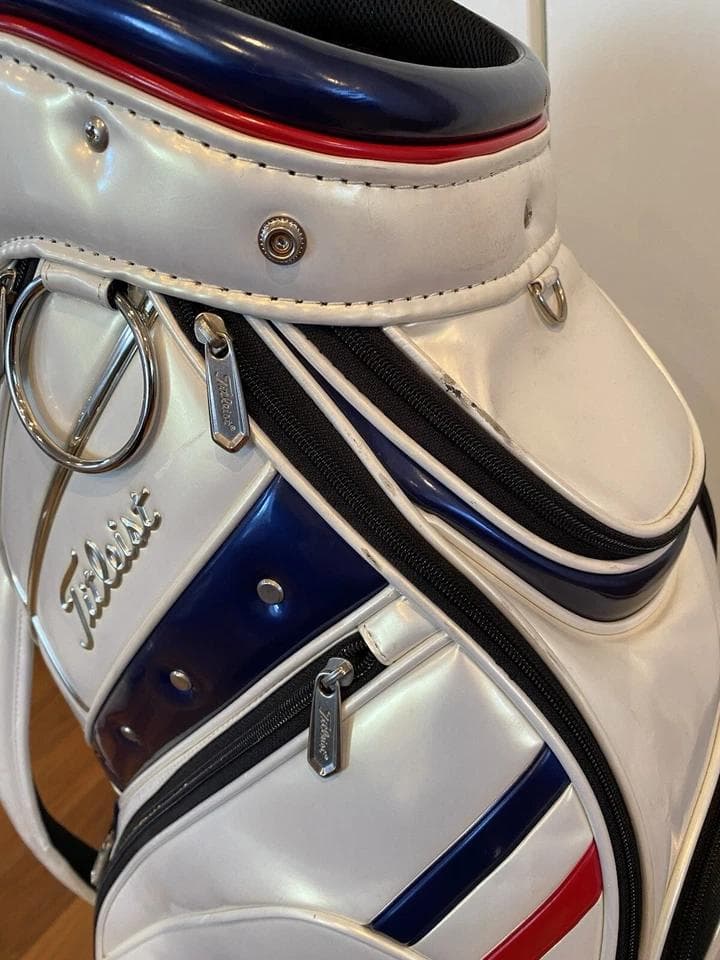 タイトリスト エナメル ゴルフバッグ カート キャディバッグ　青/赤ライン