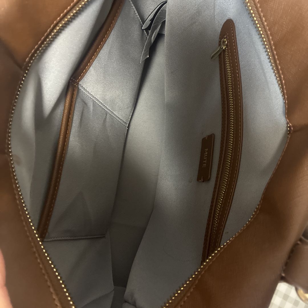 【最終値下げ】BTS V テテ MUTE ボストンバッグ