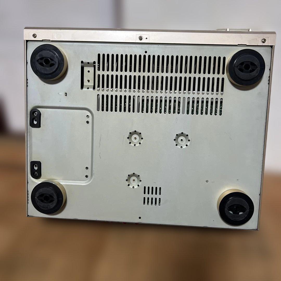 Yamaha DSP-AX530 AVアンプ ゴールド中古品です。