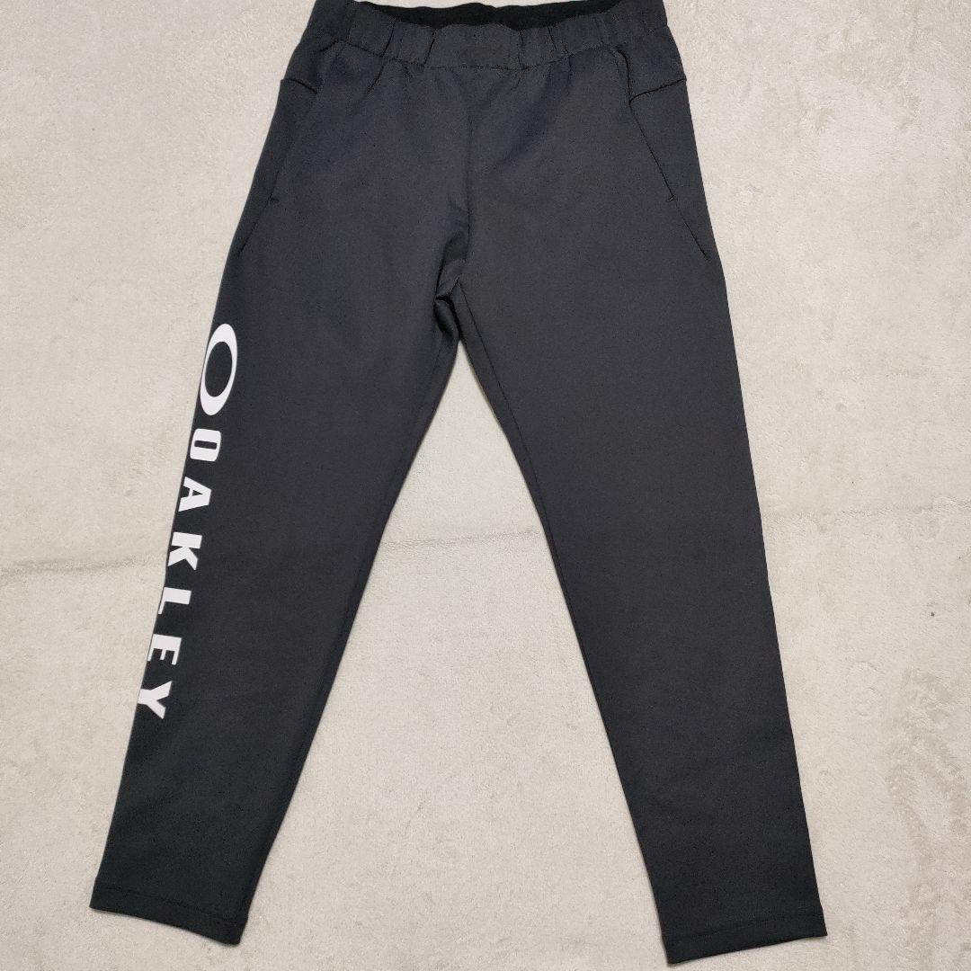 超美品！　オークリー セットアップ メンズ 上下スーツ　ブラック　M