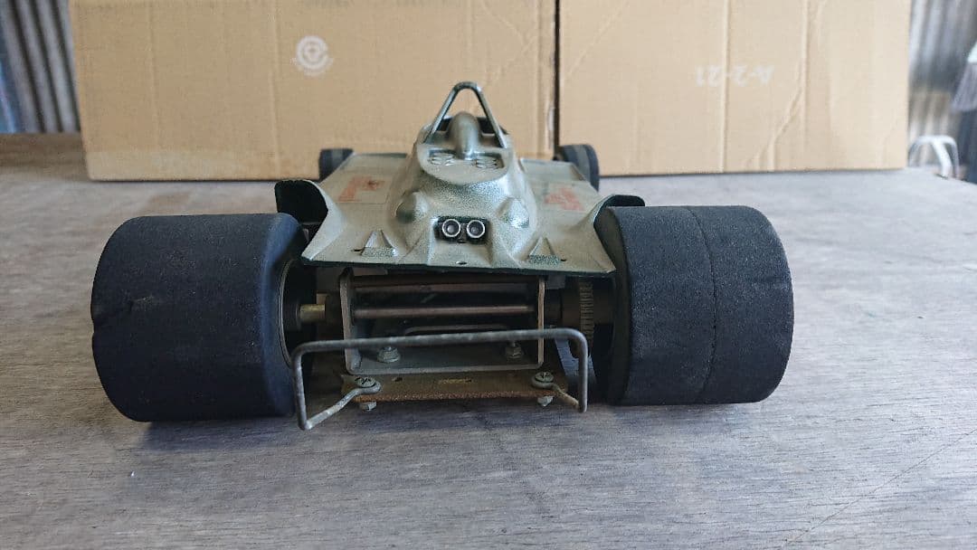 黄*星様 タミヤ ラジコン F-1 レトロ？ ジャンク品
