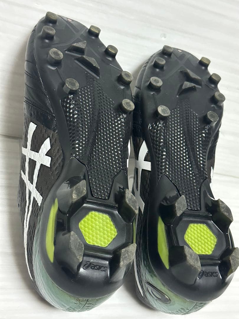 ULTREZZA asics アシックス 1103A031 送料込み　即購入可