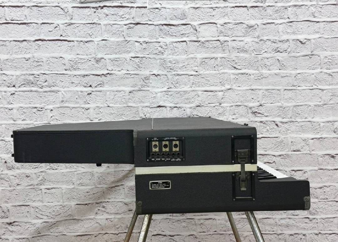 ヤマハ CP80D エレクトリックグランド ピアノ