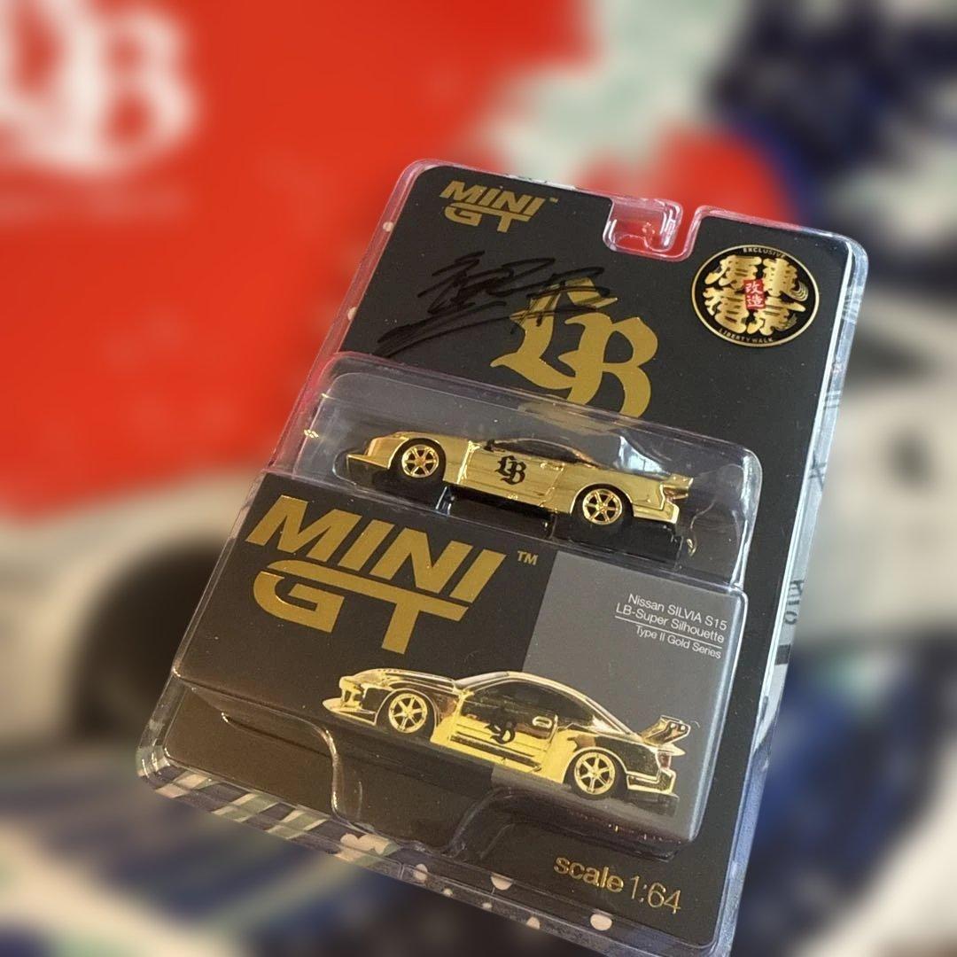 MINI GT Nissan SILVIA S15 ゴールド　加藤会長サイン入り
