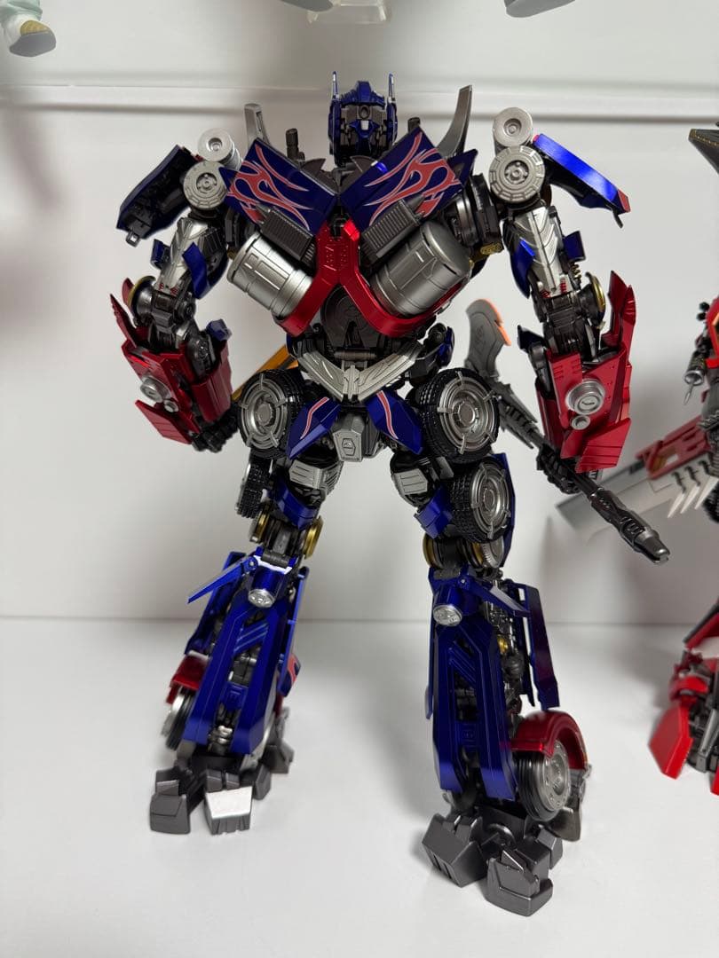 トランスフォーマー　ダークサイドムーン　オプティマス センチネル