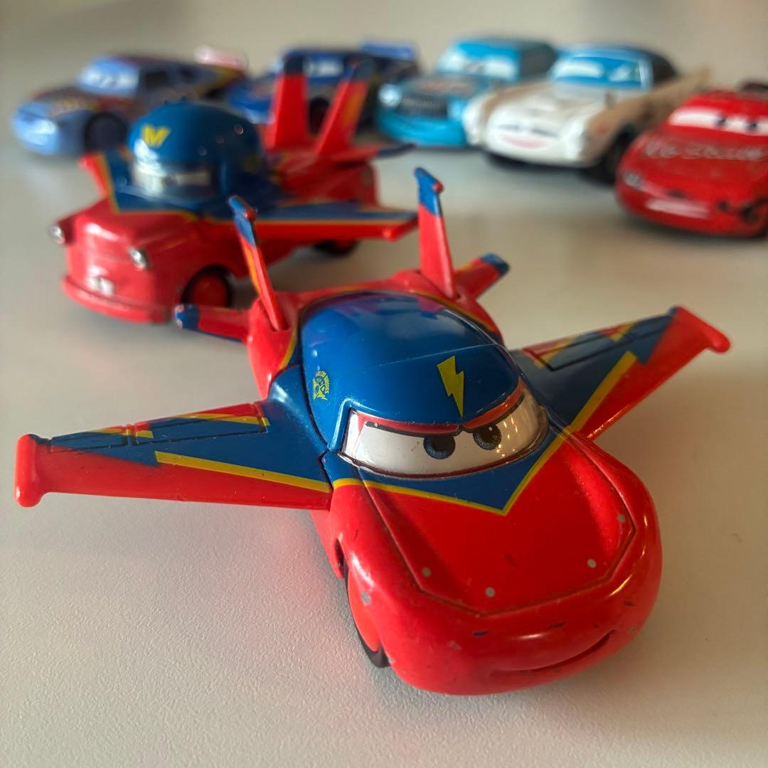 カーズ ミニカー TOMICA含む7台セット