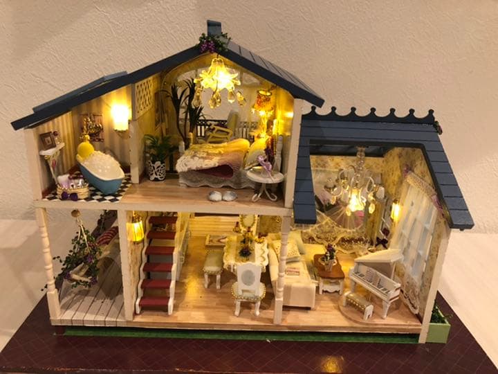 ミニチュアドールハウス　完成品
