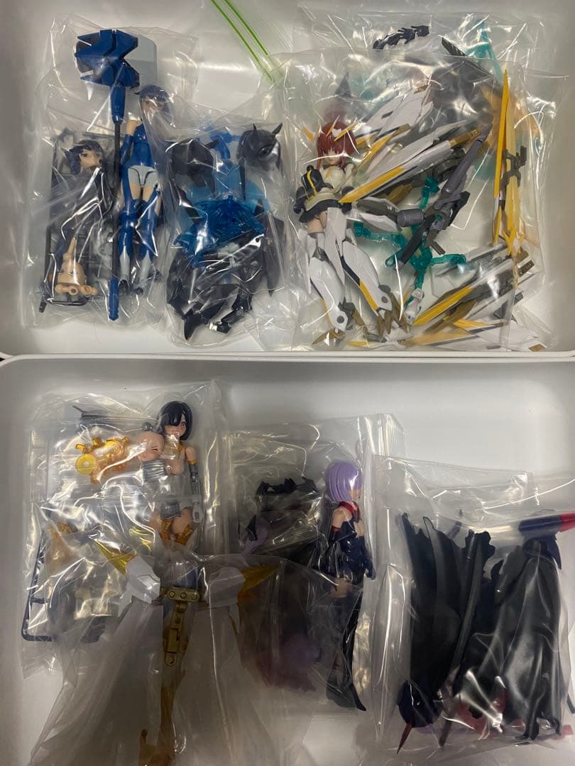 プラモデル　メガミデバイス　フレームアームズガール　アリスギア　など30体以上