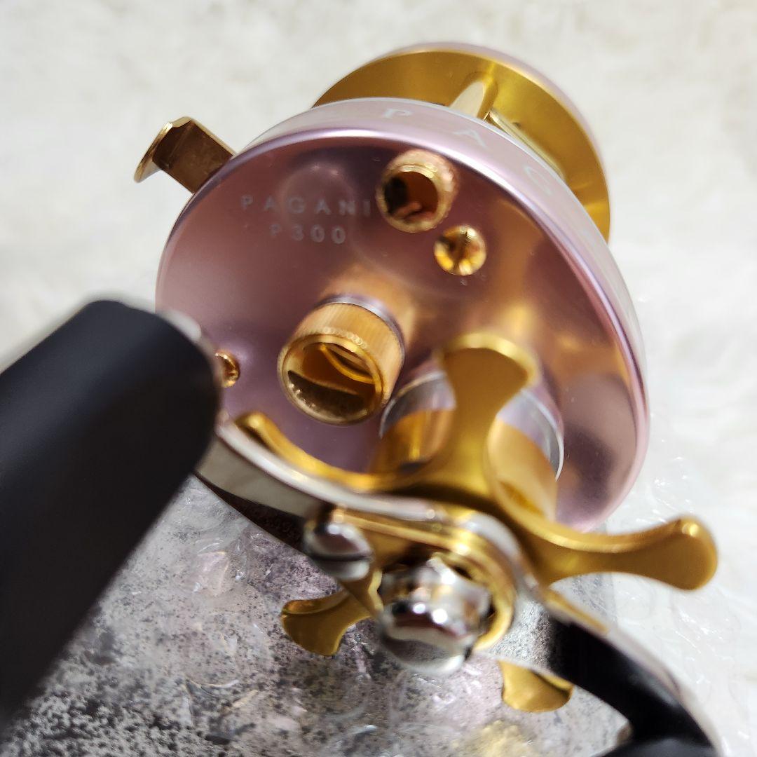 【ほぼ新品】megabass メガバス PAGANI ピンク ゴールド P300