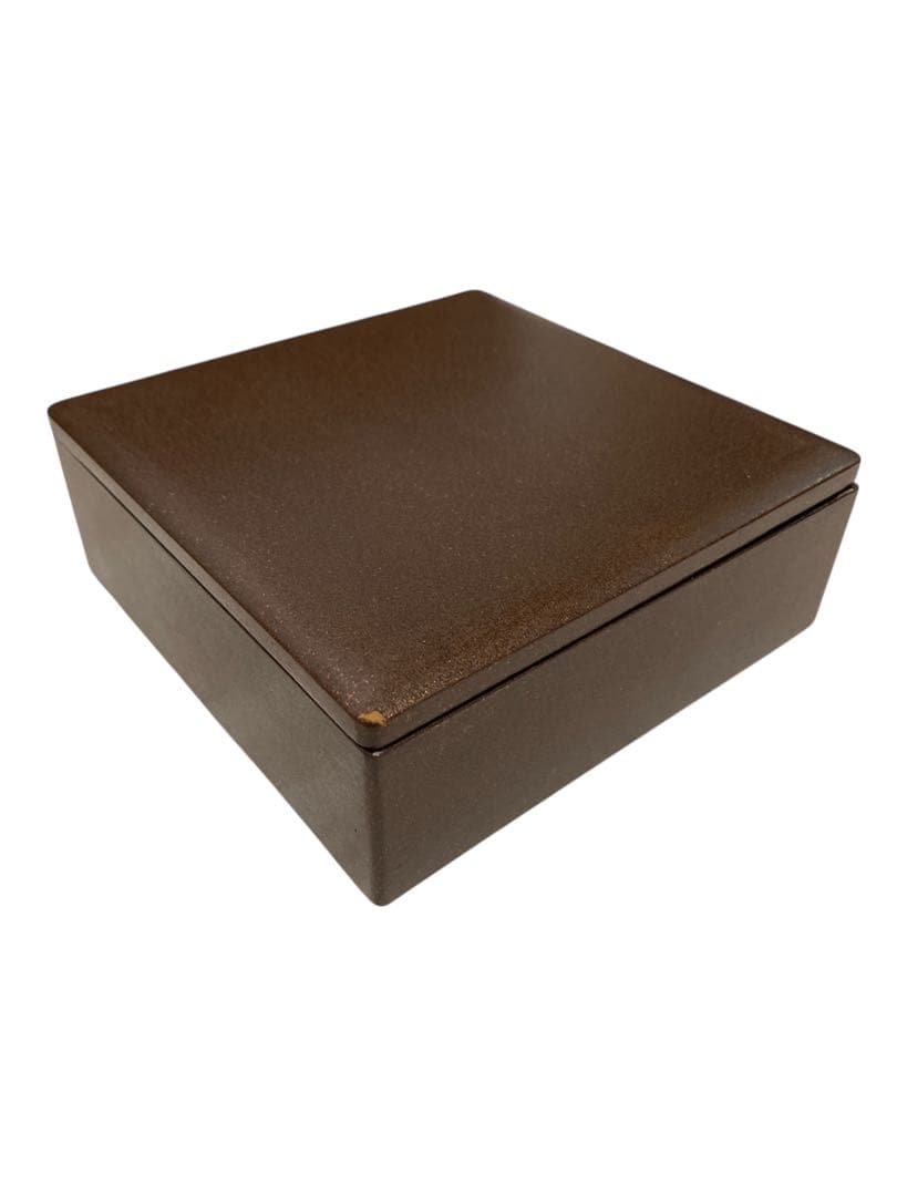 晴霞堂　内朱五寸五段両開重箱　桜皮　大正時代