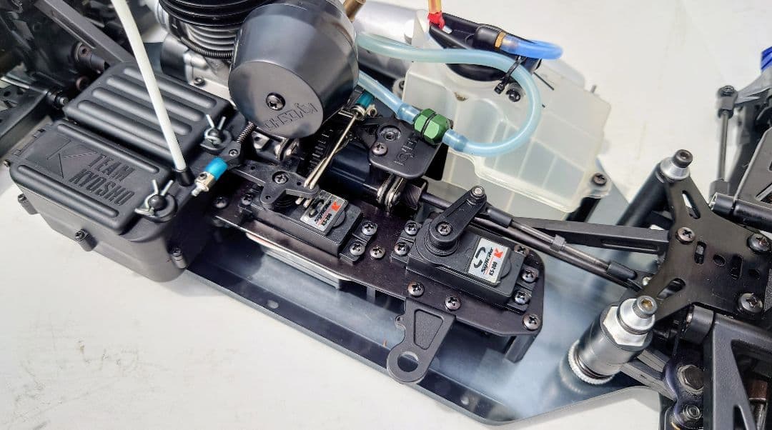 美品！走行少！京商1/8GP 4WD インファーノST NEO レーススペック