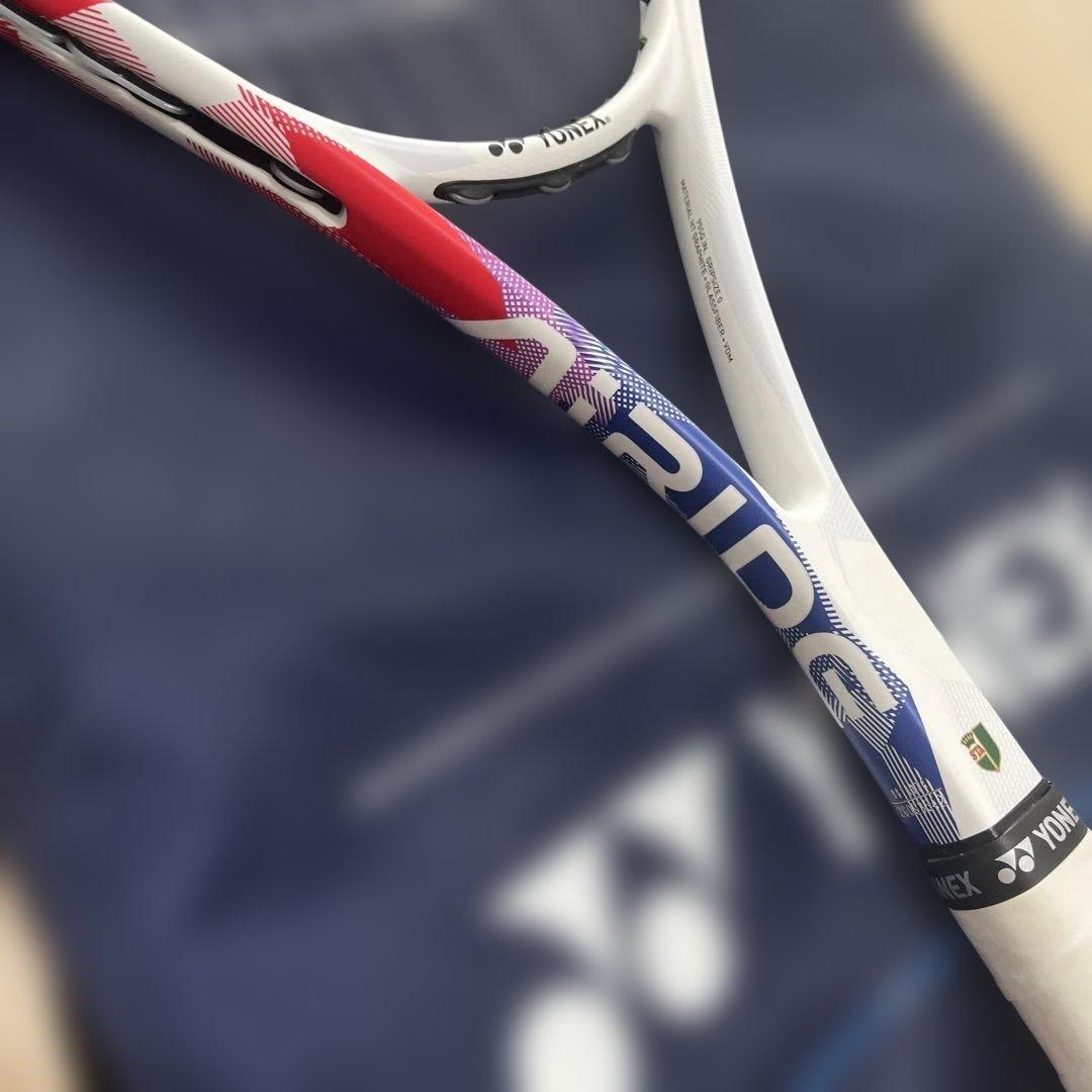 2025年モデルYONEX ARIDIS テニスラケット 専用ケース付き