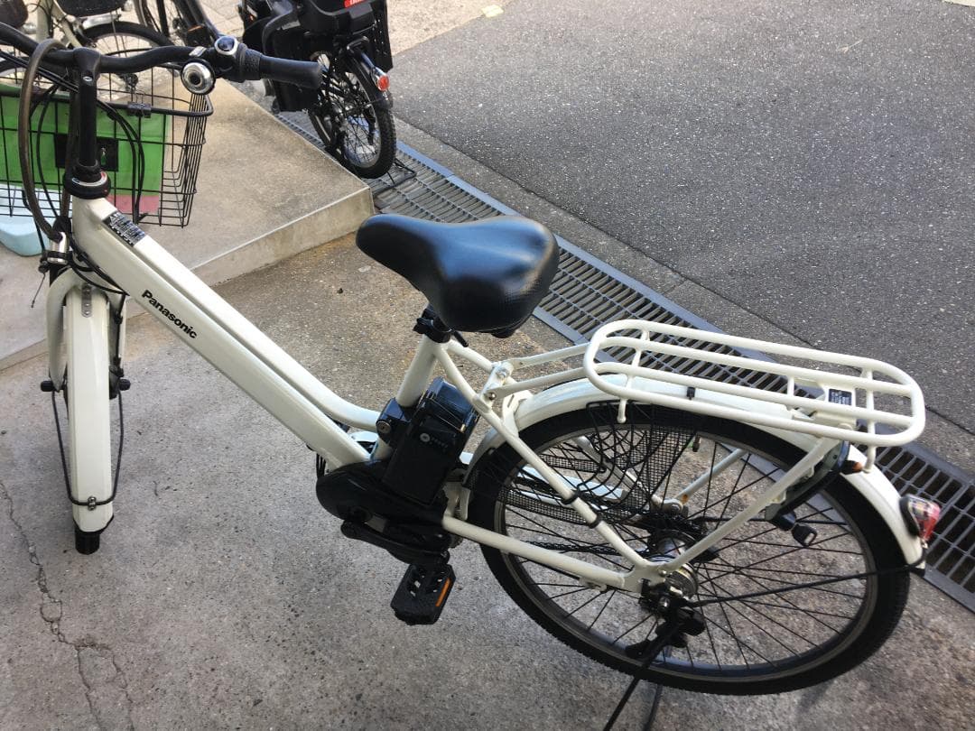 地域限定送料無料　ティモ　S　2023年　16AH　白　神戸市　電動自転車