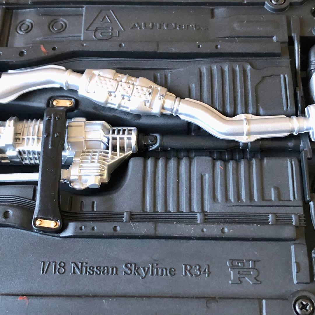 AUTO ART 1/18 R34 GT-R Vスペック II ベイサイドブルー