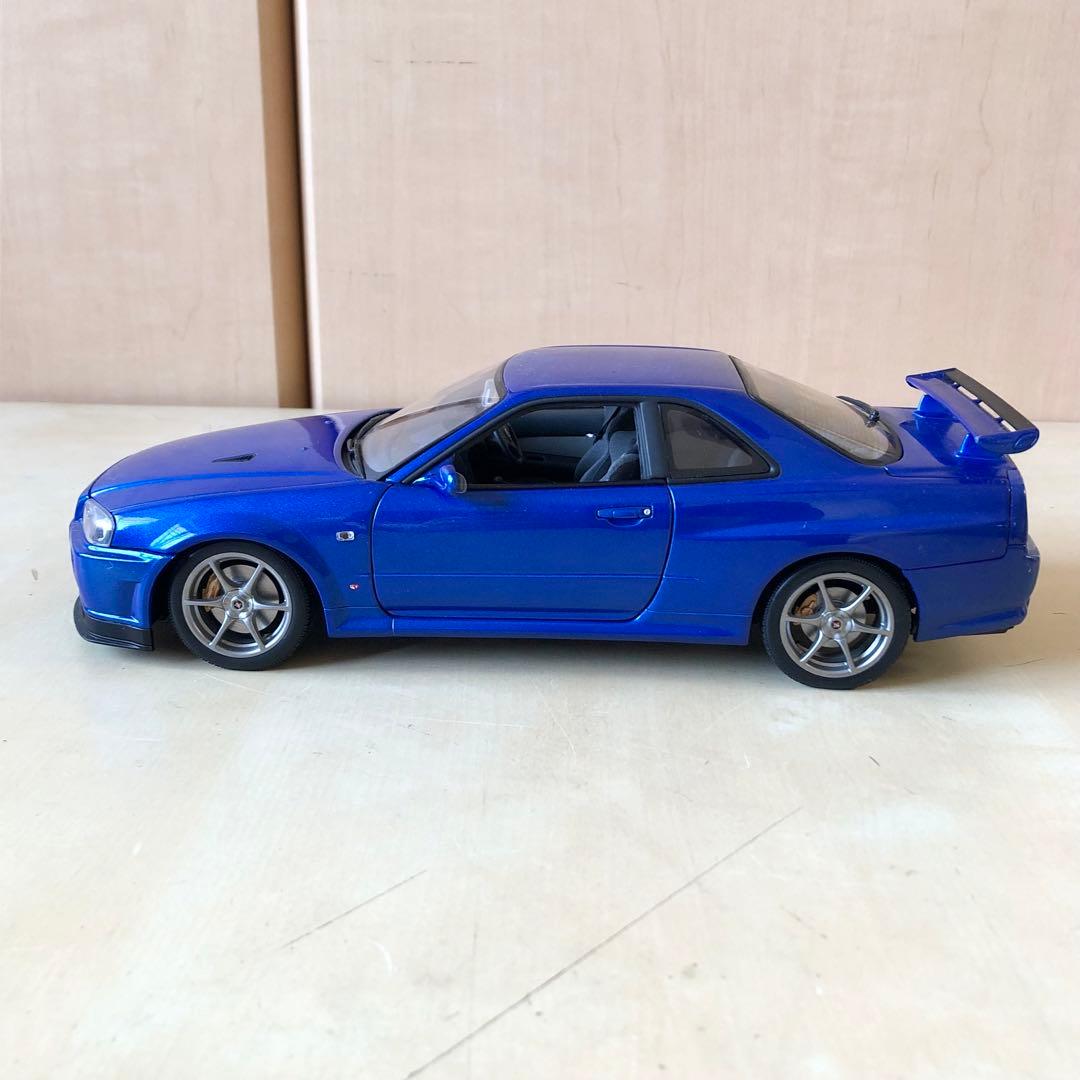 AUTO ART 1/18 R34 GT-R Vスペック II ベイサイドブルー