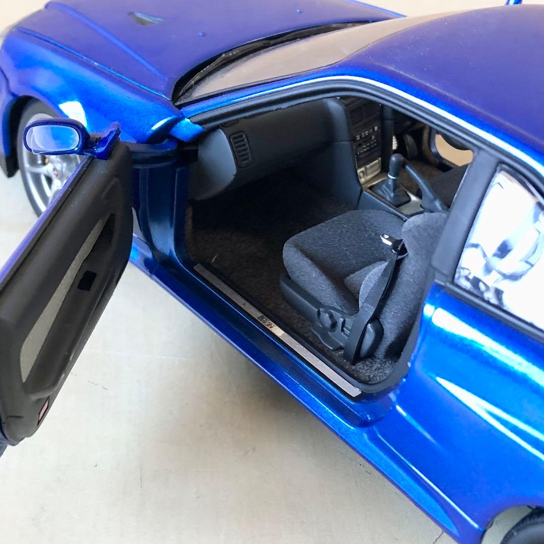 AUTO ART 1/18 R34 GT-R Vスペック II ベイサイドブルー